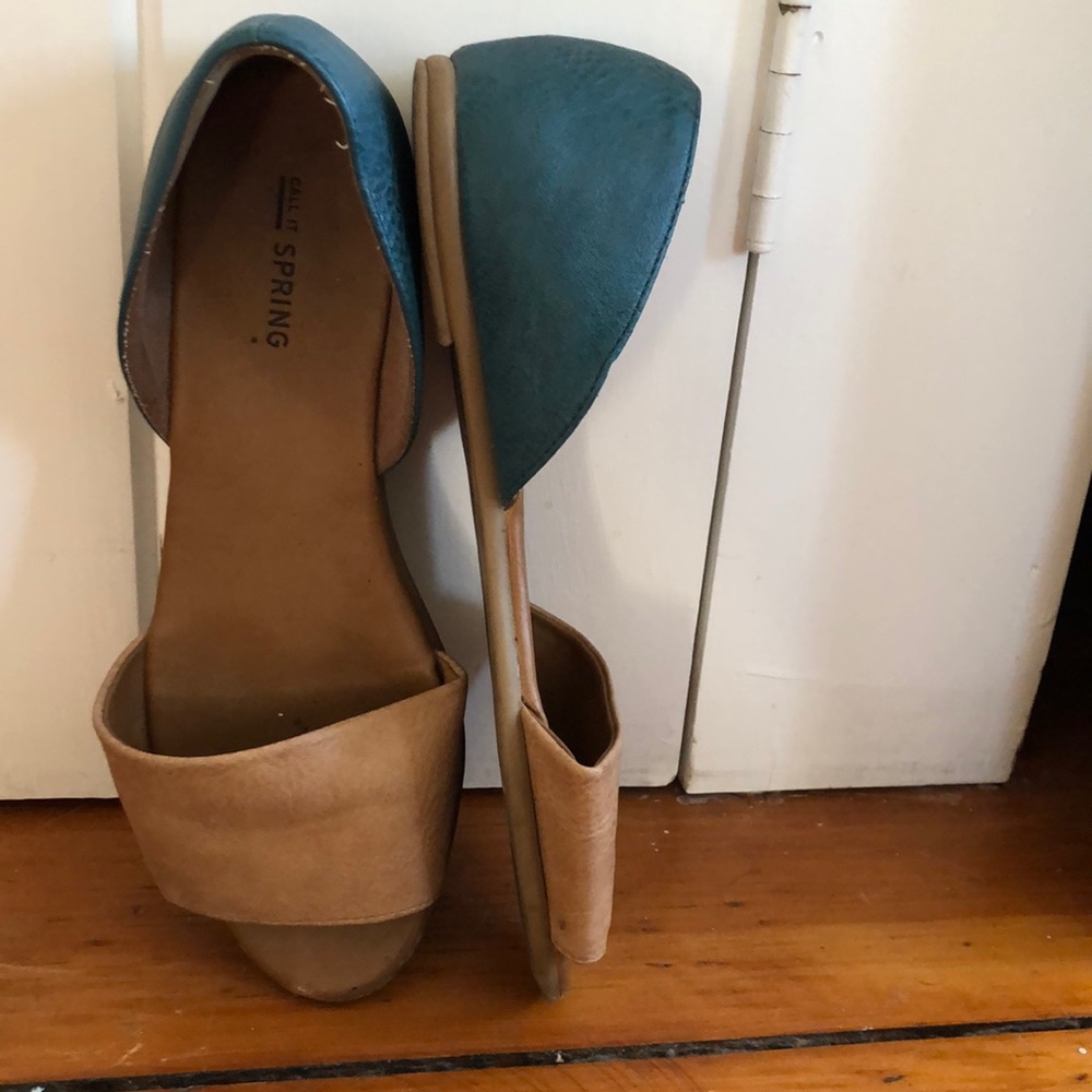 CALL IT SPRING flats